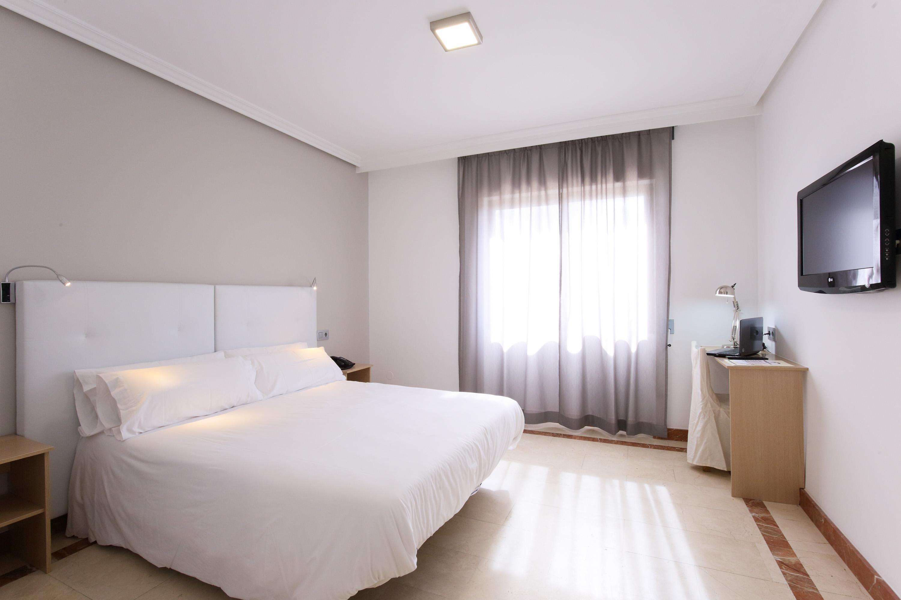 Hospedium Hotel Castilla Torrijos Bagian luar foto